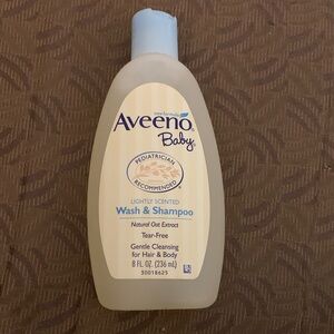 Aveeno Baby Lightly Scented Wash & Shampoo - Blue